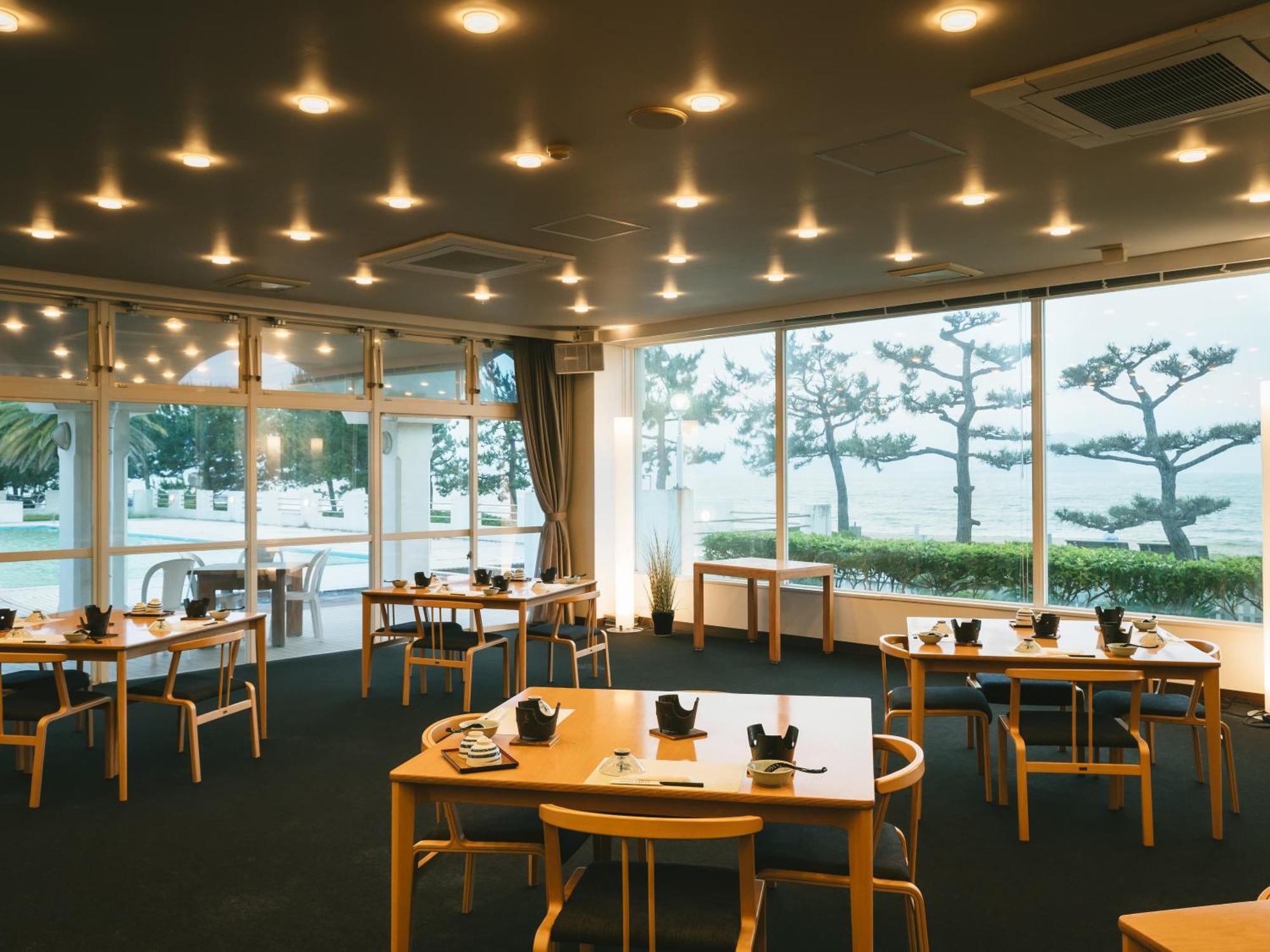 Oncri-Karatsu Bagian luar foto