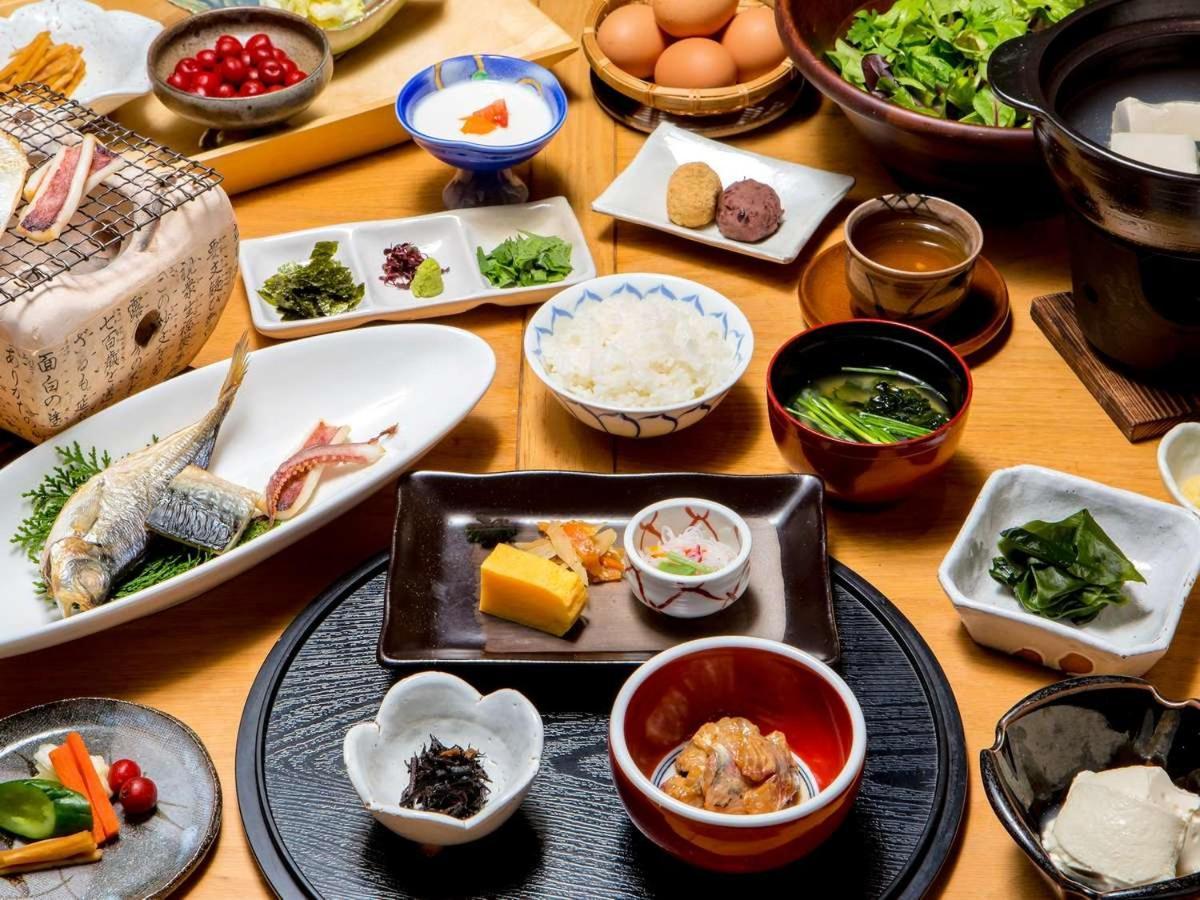 Oncri-Karatsu Bagian luar foto