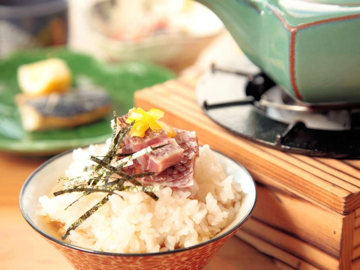 Oncri-Karatsu Bagian luar foto